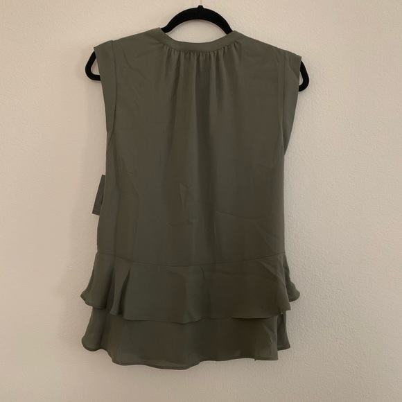 NWT Mossimo Olive Green Blouse Sz M - Picture 3 of 6